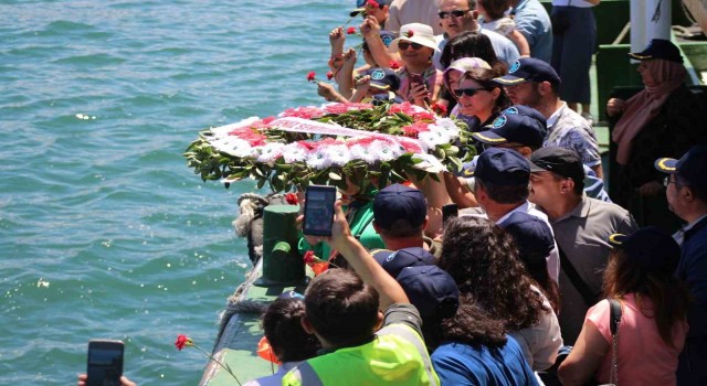 Giresunda Denizcilik ve Kabotaj Bayramında 102 yıl önce batan gemideki şehitler anıldı