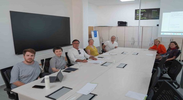 Girişimci adayları için eğitimler devam ediyor