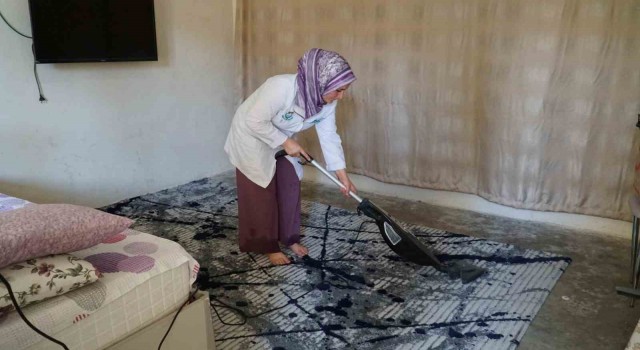 Haliliye Belediyesi evde bakım hizmetiyle gönüllere dokunuyor