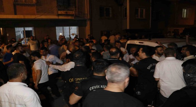 HÜDA PARın il sekterini öldüren ve il başkanını yaralayan kişinin evine saldırı