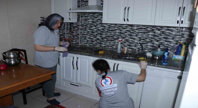 İhtiyaç sahiplerinin hep yanındalar