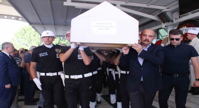 İstanbul Emniyet Müdürü Aktaşın babasına son görev