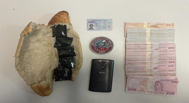 İstanbulda ekmek arası uyuşturucu ticareti kamerada