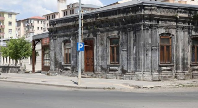 Kars belediye Başkanlığından Aynalı Köşk açıklaması