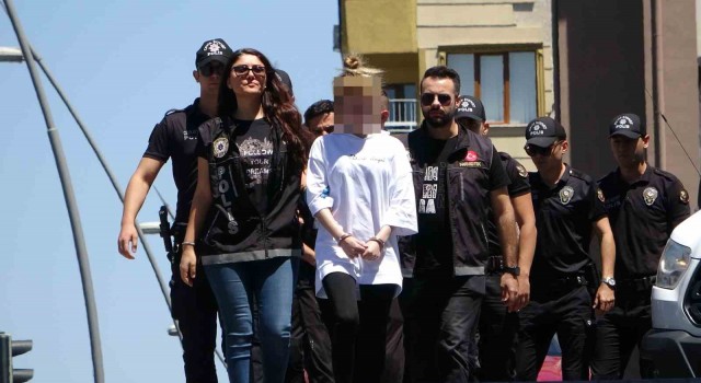 Kayseride uyuşturucu tacirlerine darbe: 17 gözaltı