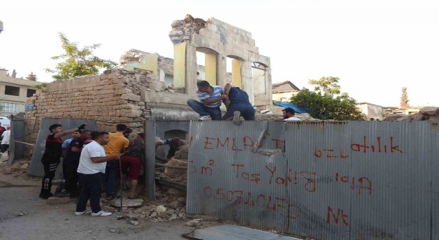 Kilis Valiliğinden metruk binadaki göçükle ilgili açıklama: 1 kişi ağır yaralandı