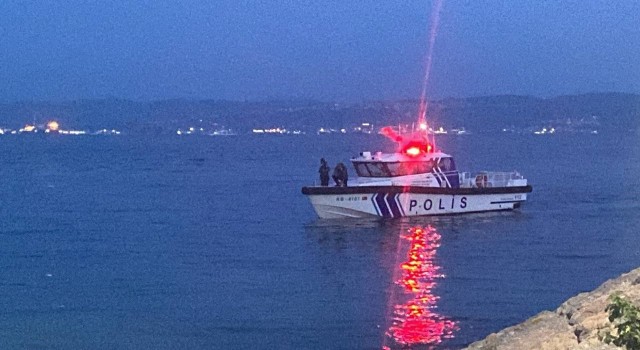 Kocaeli'de denize giren 13 yaşındaki çocuktan haber alınamıyor