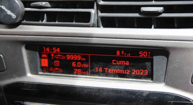 Manisada termometreler 50 dereceyi gösterdi