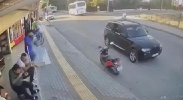 Mersinde güvenlik kamerasına yansıyan cinayete 5 gözaltı