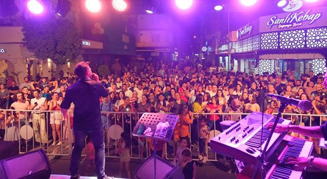 Nazilli, Yaz konserleri ile renkli akşamlara sahne oluyor