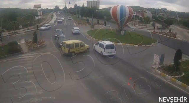 Nevşehirde dikkatsiz sürücüler kazalara neden oldu