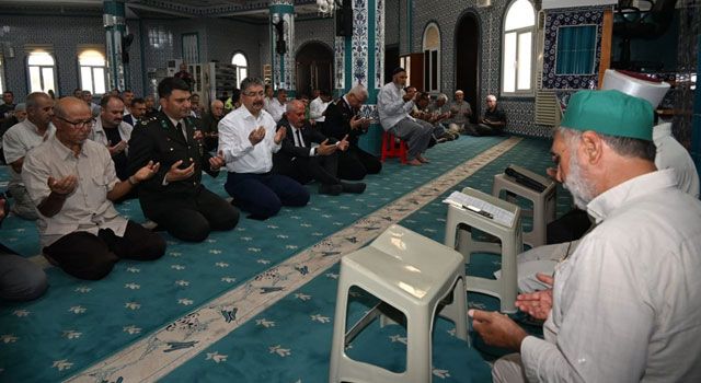 Osmaniye'de Şehitler İçin Mevlit Programı Düzenlendi
