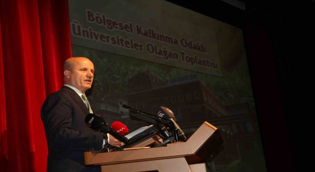 YÖK Başkanı Özvar: “Üniversiteyi tercih edecek adayların peşinde koşulması üniversiteler açısından önemli bir hedef”
