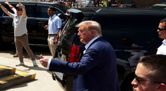 ABD'nin eski Başkanı Trump'a “risin” dolu mektup gönderen zanlıya 21 yıl 10 ay hapis