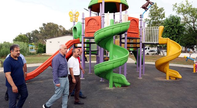 Akdeniz Belediyesi, park ve yeşil alanlar için kendi üretimini yapıyor