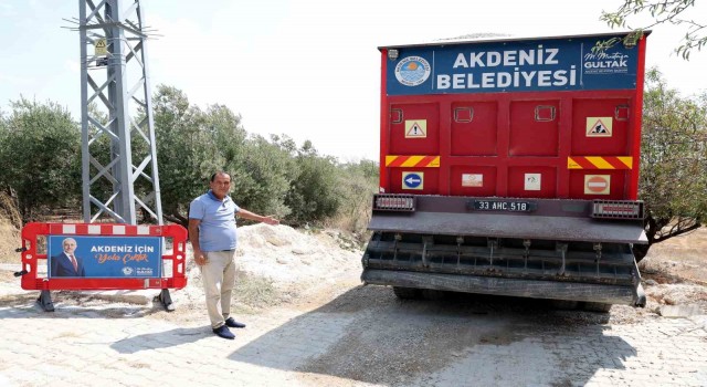 Akdenizde asfalt çalışmaları sürüyor