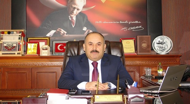 Anız yangınları toprağı çölleştiriyor