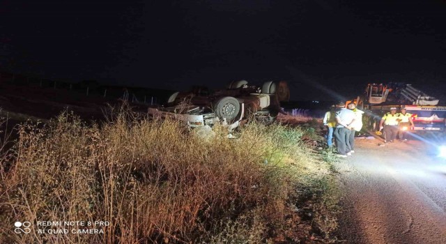 Ankarada TIR tarlaya uçtu, sürücü hayatını kaybetti