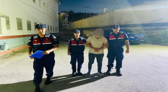 Aranan şahıslar JASATtan kaçamadı