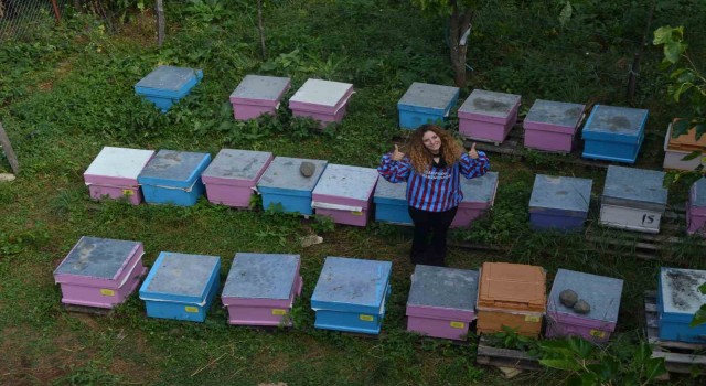 Artvinli genç kadının oğlu için başladığı arıcılık geçim kaynağı oldu