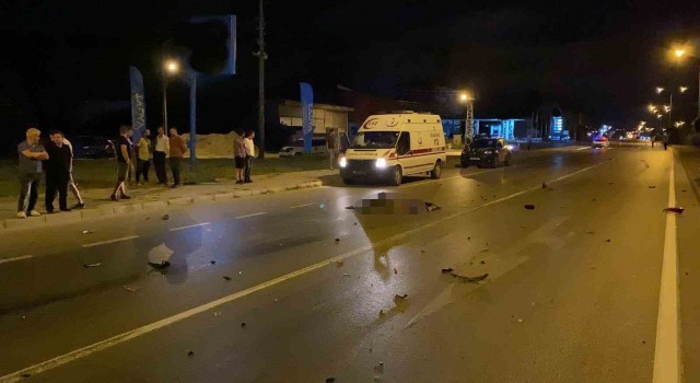 Bafrada motosiklet ile otomobil çarpıştı: 1 ölü