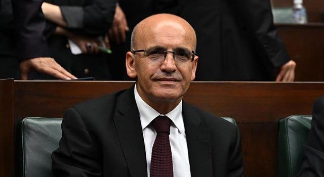 Bakan Şimşek: Hedefimiz orta vadede enflasyonu tek haneye indirmek