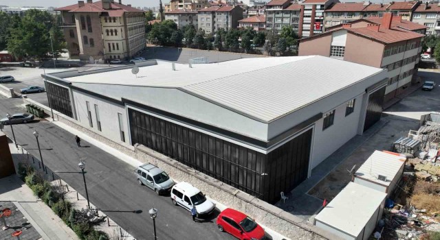 Başkan Altay: Tarihi Konya Lisesi Spor ve Konferans Salonu yeni eğitim dönemine hazır