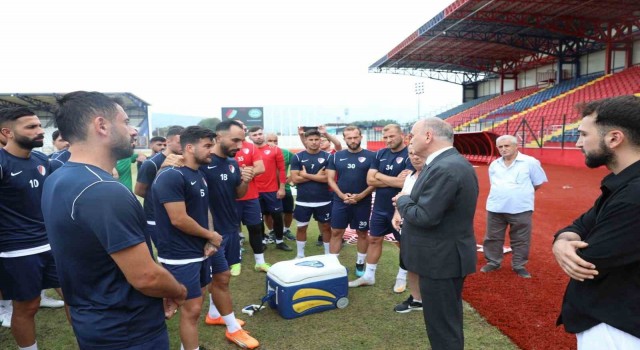 Başkan Özlü Düzcesporun yeni stadını inceledi