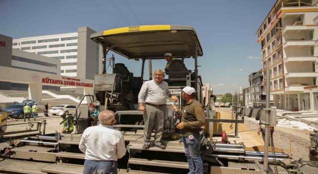 Belediye ekiplerinin hastane yolu mesaisi