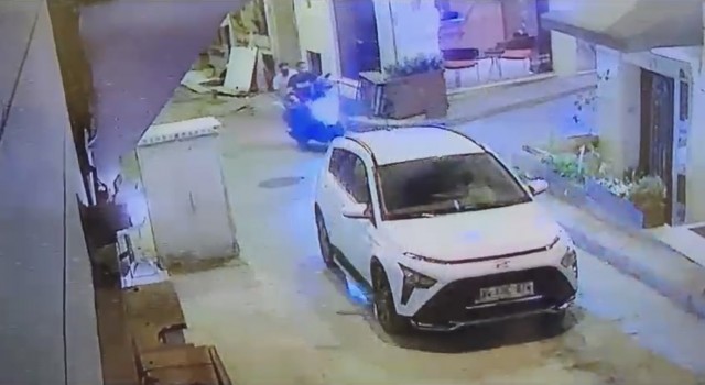 Beyoğlundaki cinayetin zanlıları kamerada: Ara sokakta keşif yapıp saldırdılar