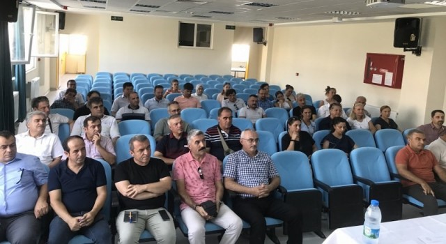 Burhaniyede Eğitim Değerlendirme Toplantısı yapıldı