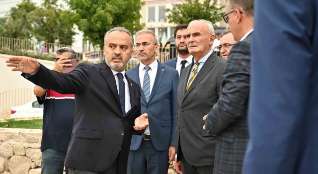 Bursada tarihe sözde değil, özde vefa