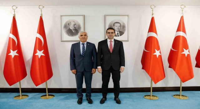 DATÜBden Bakan Yardımcısı Serime ziyaret