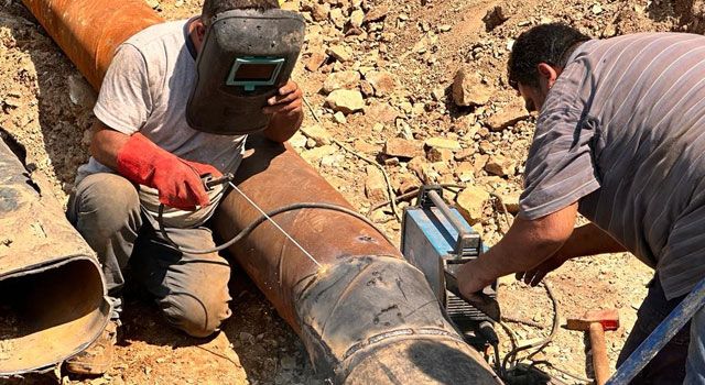 Depremde hasar gören içme suyu hattı onarıldı