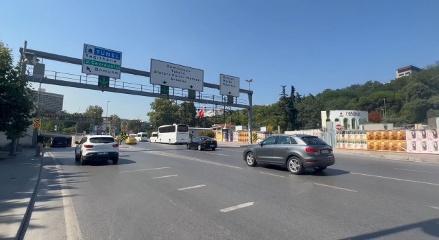 Durdurulan Levazım Tüneli, sürücülere yılda yaklaşık 300 milyon lira kaybettiriyor