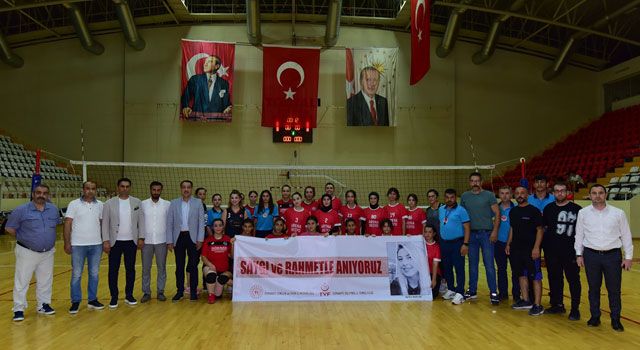 Evinin Sultanları Voleybol Turnuvasına Büyük İlgi