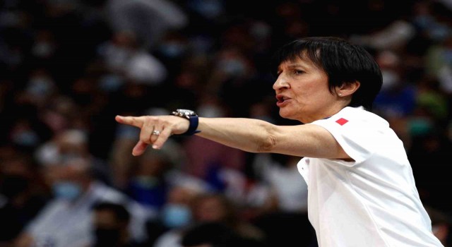 Fenerbahçe Kadın Basketbol Takımının yeni Başantrenörü Valerie Garnier oldu