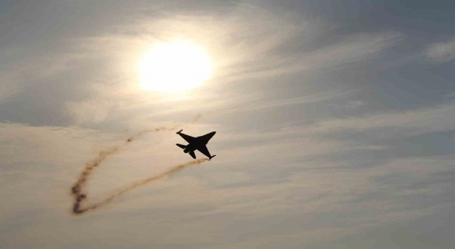 Festivalin son gösterisi olan Solo Türkten muhteşem kapanış