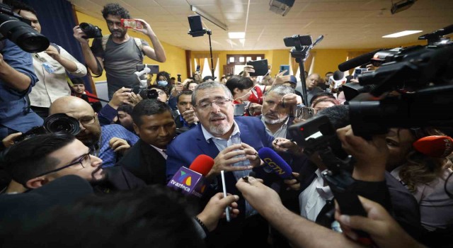 Guatemala'nın yeni Devlet Başkanı Bernardo Arevalo oldu
