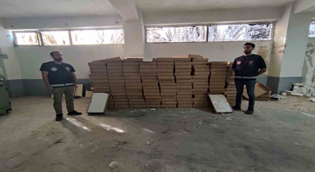 Gümrük Muhafaza ekipleri tütün kaçakçılığı operasyonunda 60 milyon 562 bin lira değerinde kaçak malzeme ele geçirdi