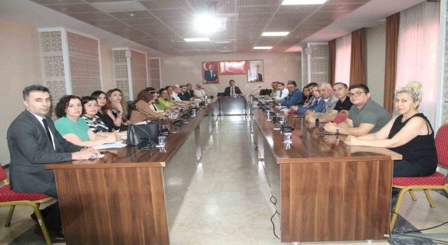 Hakkaride Kadına Yönelik Şiddetle Mücadele” toplantısı yapıldı