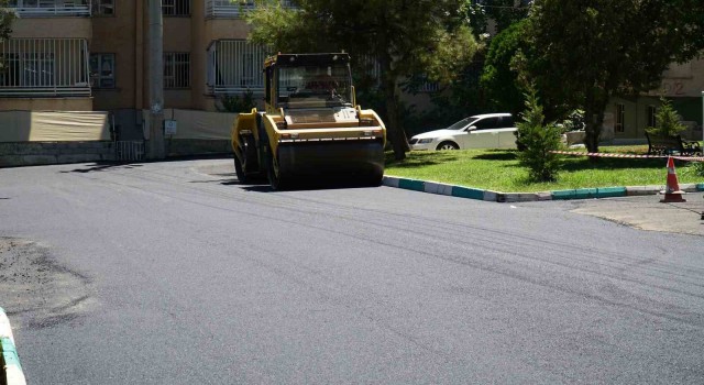 Haliliyede üstyapı çalışmalarıyla mahallelerin çehresi değişiyor