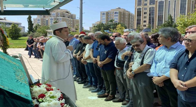 Hastane odasında ölü bulunan ünlü doktor son yolculuğuna uğurlandı
