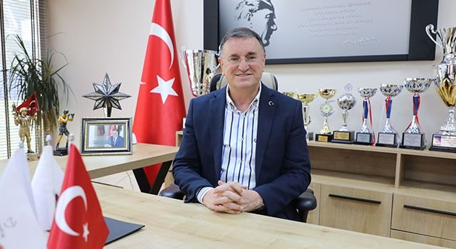 Hatay BB Başkanı Savaş, 30 Ağustos’u Kutladı