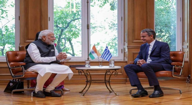 Hindistan'dan Yunanistan'a 40 yıl sonra ilk ziyaret