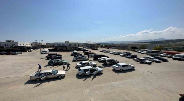 İkinci el oto pazarı eski günlerini arıyor