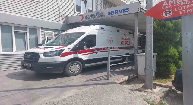 İnşaatta yüksekten düşen işçi yaralandı