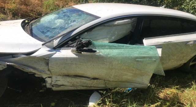 Ispartada feci kaza:4 araç birbirine girdi 9 kişi yaralandı