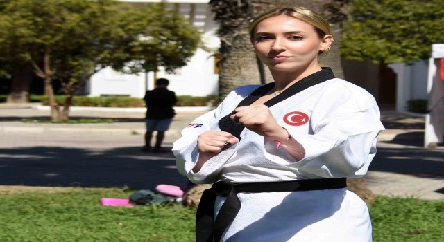 İzmirli sporcu Çinde kırık elle bronz madalya aldı