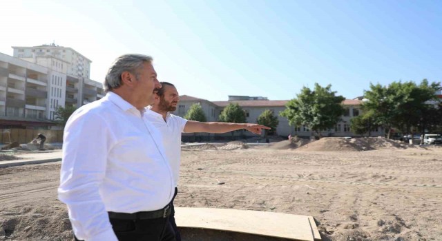 Kayserinin merkezinde dev bir yeşil alan ve sanat merkezi projesi hayata geçiyor